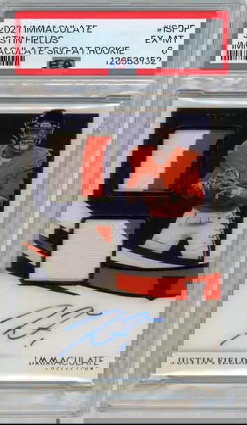 2021 Immaculate Justin Fields RPA Signature Patch Rookie Auto RC /49 PSA 6