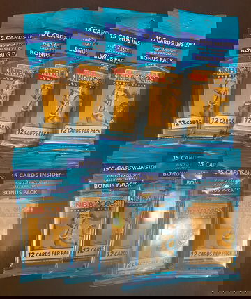 2019 NBA Hoops Premium 10 Cello Pack Lot