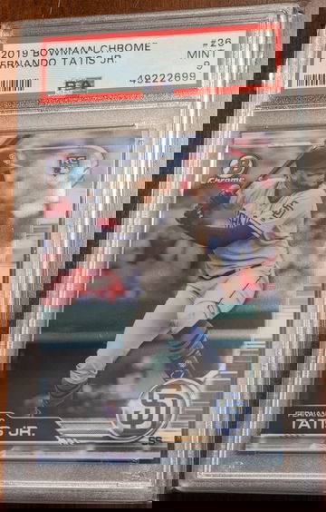 2019 Bowman Chrome Fernando Tatis Jr. RC PSA 9