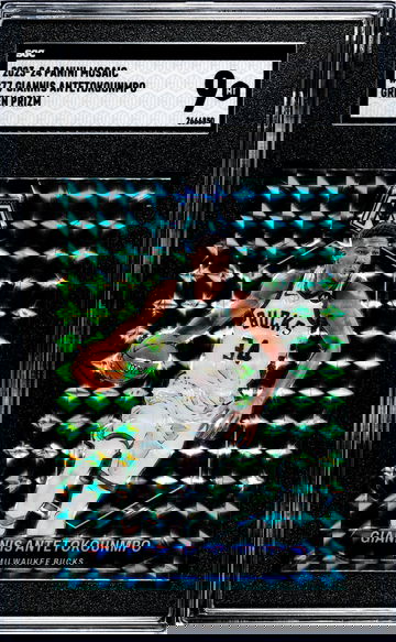 2023-24 Panini Mosaic #77 Giannis Antetokounmpo Green Prizm SGC 9