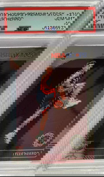 2019 Hoops Premium Stock Tyler Herro SP PSA 10