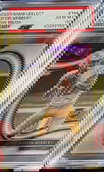 Select Field Level Silver Justin Herbert RC