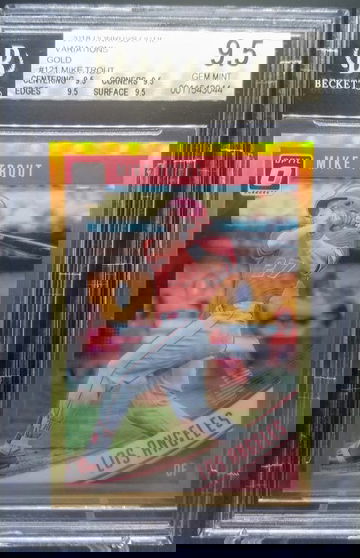 Mike Trout 2018 Donruss Optic Variations Gold Prizm 4/10 BGS 9.5 Gem Mint