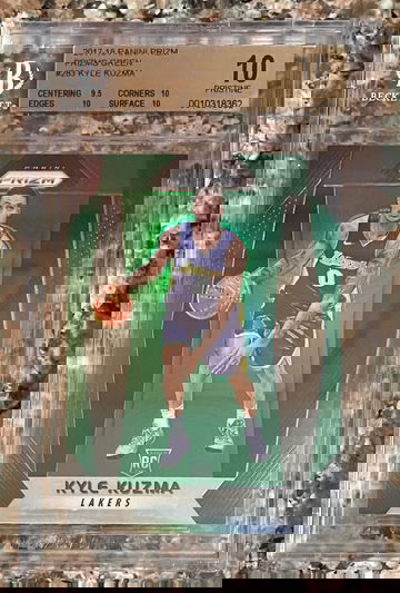 2017 Panini Prizm Prizms Green #283 Kyle Kuzma BGS 10 Pristine