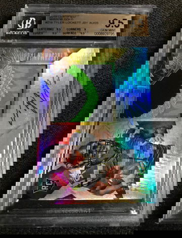 2015 CERTIFIED MIRROR GOLD JERSEY AUTO TYLER LOCKETT ROOKIE RC /25 BGS 9.5/10