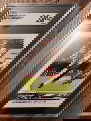 2024/Panini Instant #62/Jayden Daniels RC/SGC 10