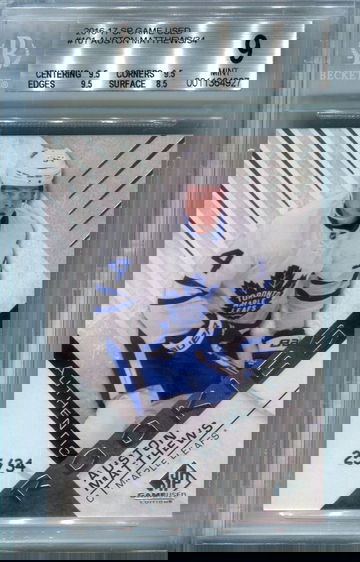 2016 SP Game Used Auston Matthews /34 BGS 9