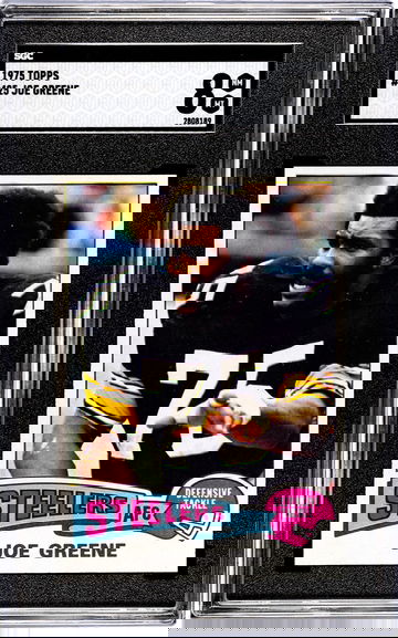 1975 Topps #425 Joe Greene Pittsburgh Steelers SGC 8 NM/MT