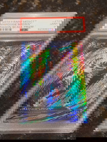 Marquise Brown 2019 Select Dragon Scale Prizm Field Level 55/88 #216 RC PSA 9