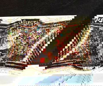 Hugo Duro  2024/25 Panini Select La Liga   WHITE SPARKLE SSP  Field Level  Valencia