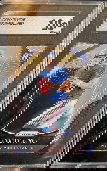 Daniel Jones Panini Prizm 2019 SGC 10