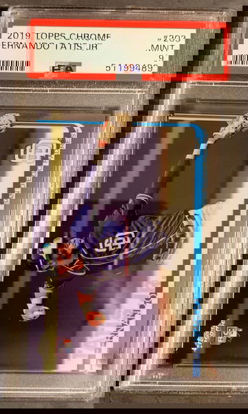 2019 Topps Chrome Fernando Tatis Jr PSA 9