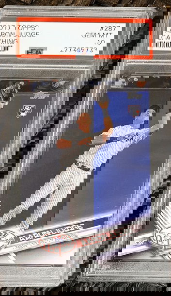 2017 Topps Aaron Judge RC PSA 10