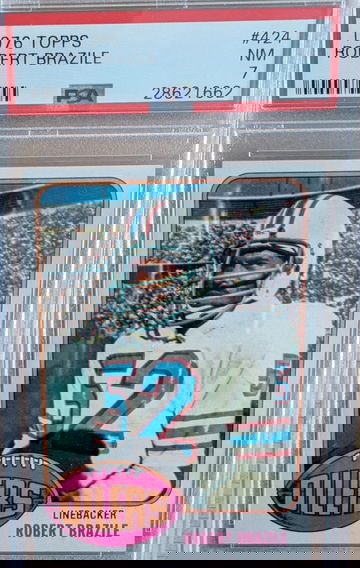 1976 Topps Robert Brazile HoF RC PSA 7 