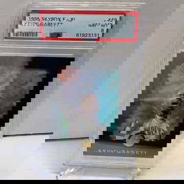 Kevin Garnett 1995 Skybox E-XL PSA 8