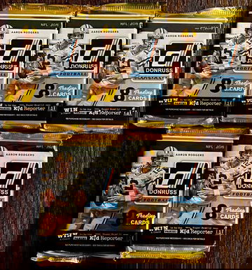 5 Packs 2016 Donruss Football ~ Factory Sealed ~ Possible DERRICK HENRY, DAK, ZEKE ELLIOT, MICHAEL THOMAS ROOKIE Cards