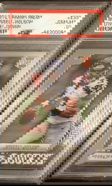 2012 Panini Prizm Russell Wilson RC Towel Down #230 PSA 10