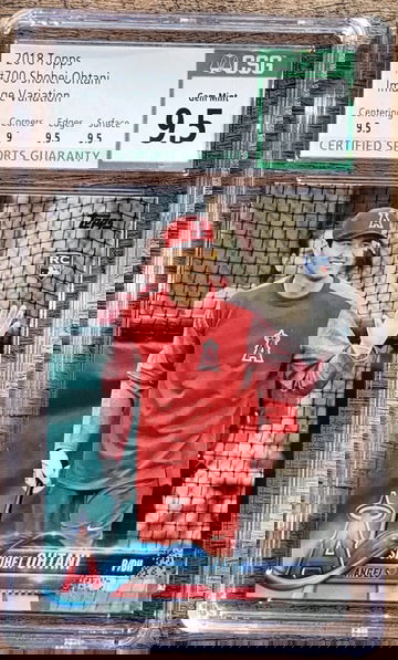 2018 Topps Shohei Ohtani SP RC Rookie Card #700