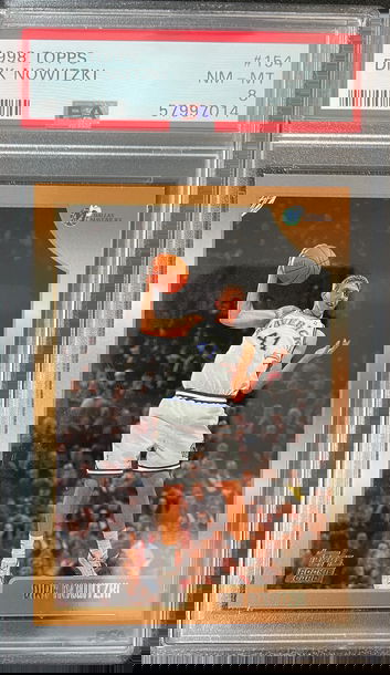 1998 Topps #154 Dirk Nowitzki PSA 8 NM-MT