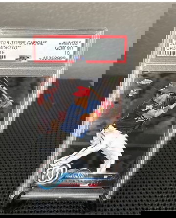 2018 TOPPS CHROME UPDATE  JUAN SOTO PSA 10 ROOKIE RC #HMT55