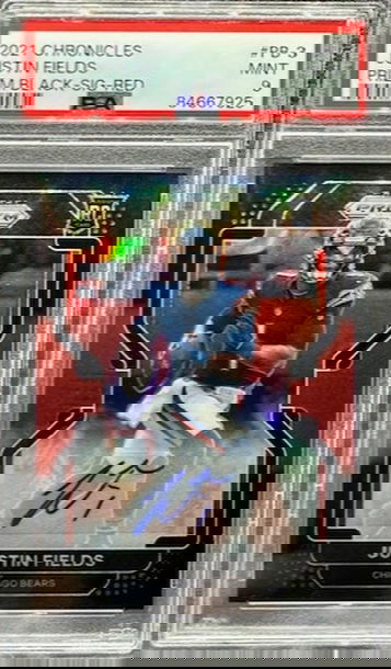 2021 Justin Fields Chronicles Prizm Black Signatures Red 58/99 PSA 9 #PB-3 Pop 6