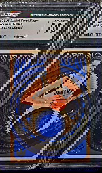 2024 Panini Court Kings Art Nouveau LUKA DONCIC #AN-LKD Game-Used Patch CGC 10