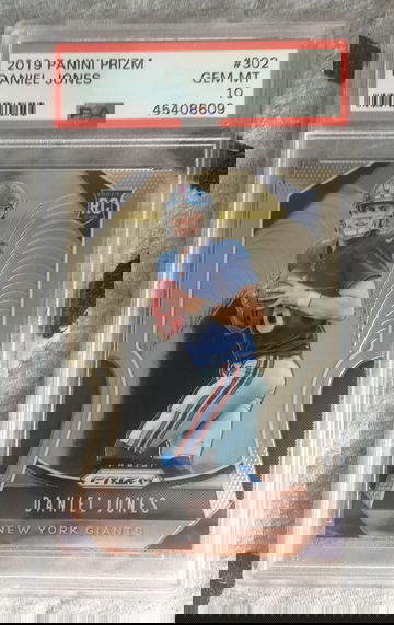 2019 Daniel Jones Panini Prizm #302 PSA 10 Gem-Mint