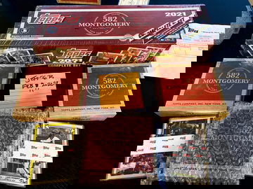 2021 6-piece Topps 582 Montgomery Club set sealed and unopened