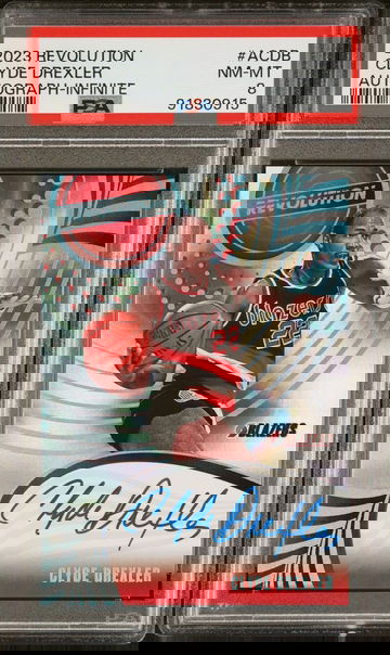 CLYDE DREXLER 2023 Panini Revolution INFINITE ON CARD AUTO 9/25 PSA 8 NM-MT SP