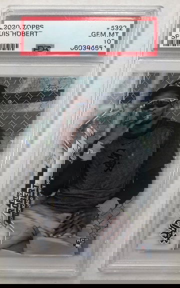 2020 Topps Luis Robert SP PSA 10