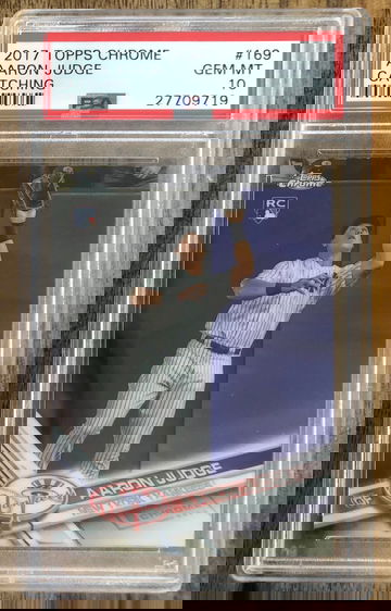 Aaron Judge 2017 Topps Chrome RC PSA 10