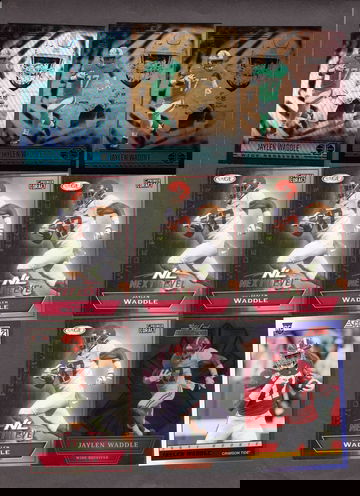 Jaylen Waddle Football Card Lot (18) - Mostly Rookies, Nice Variety Dolphins