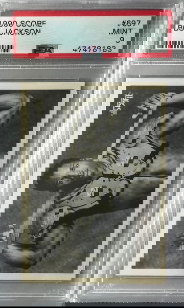 Bo Jackson 1990 Score (black & white) #697 - PSA 9 Mint 