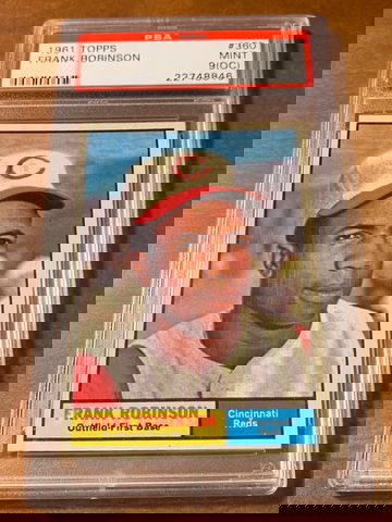 Frank Robinson - 1961 Topps