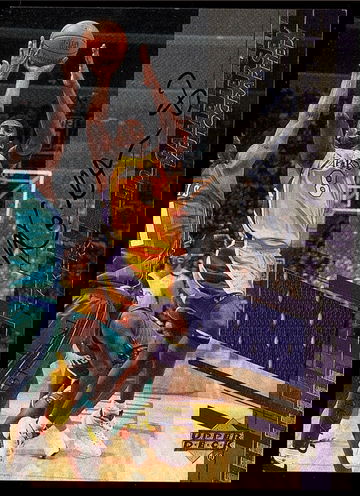 2000 Kobe Bryant Upper Deck Game Jersey Autographed