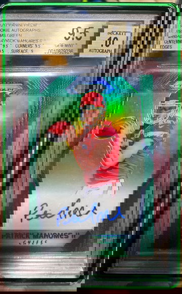 2017 Panini Prizm Patrick Mahomes Rookie Autographs Prizm Green BGS 9.5/10 #RAPM