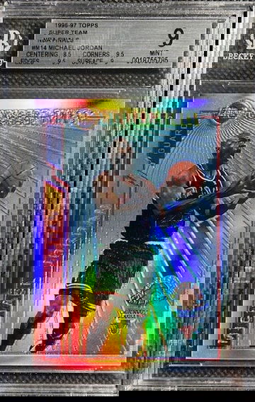 1996 Topps Mystery Finest MICHAEL JORDAN Super Team Refractor #M14 BGS 9 MINT