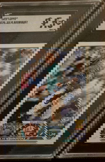 2023 Topps #330 Julio Rodriguez 