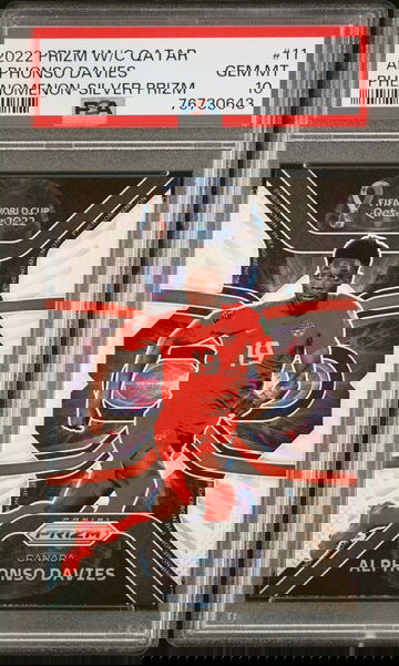 2022 PANINI PRIZM WORLD CUP ALPHONSO DAVIES PHENOMENON SILVER PRIZM #11 PSA 10