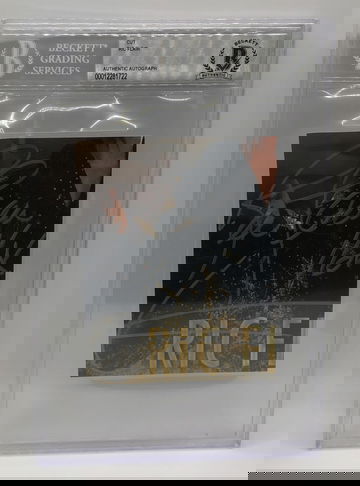 Ric Flair Cut Auto BGS Authentic (crack on rear of case as shown)