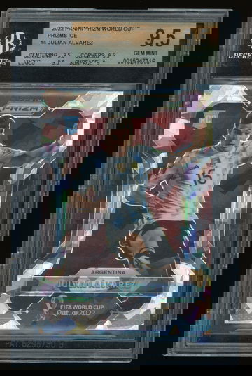 2022 Panini Prizm World Cup Prizm Ice Julian Alvarez RC BGS 9.5
