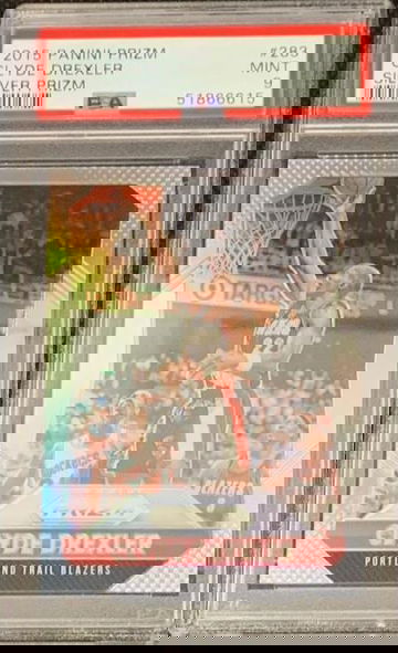 2015 Panini Prizm Clyde Drexler Silver Refractor PSA 9 Trail Blazers 