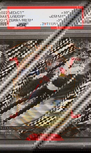 2022 Select Drake London #35 Die Cut Zebra Rookie RC PSA 10