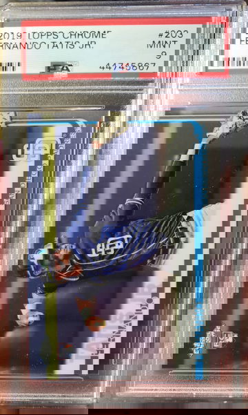 2019 Topps Chrome Fernando Tatis Jr RC PSA 9