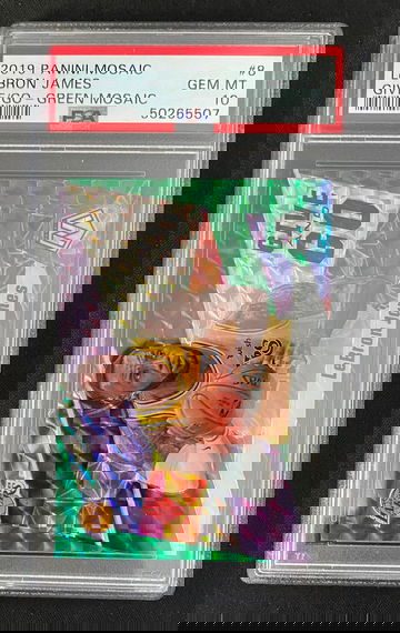 2019 Panini Mosaic Lebron James Give and Go Green 8 PSA 10