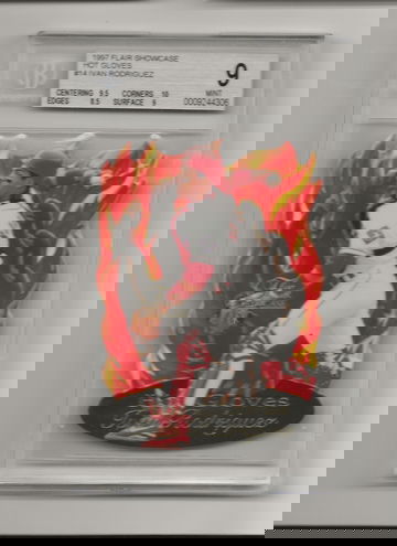 1997 Flair Showcase Hot Gloves #14 Ivan Rodriguez  BGS 9 Mint