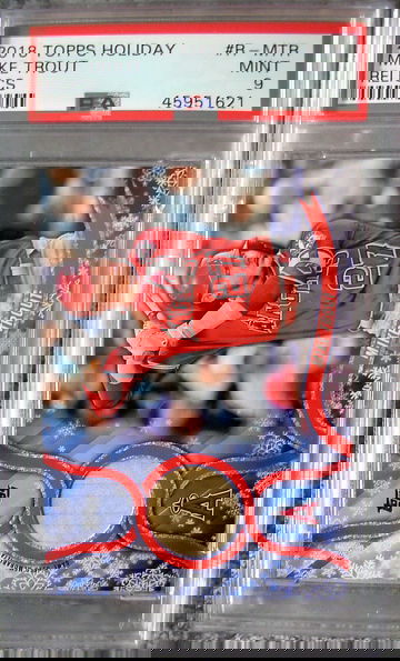 Mike Trout 2018 Topps Holiday Relics PSA 9