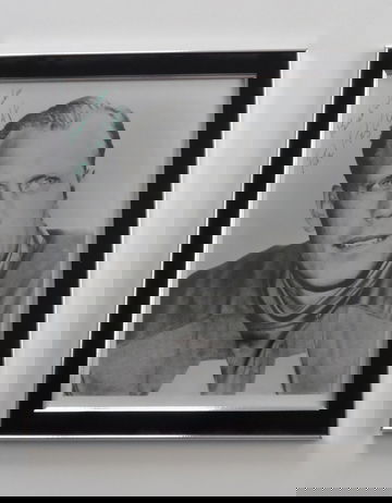 Pete Retzlaff Signed / Autographed & Framed Photo (Philadelphia Eagles)