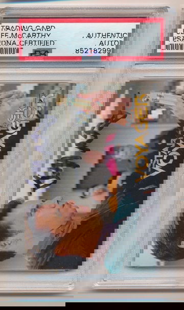 1995 Star Trek Voyager #11 Jeff McCarthy Signed Autograph PSA/DNA