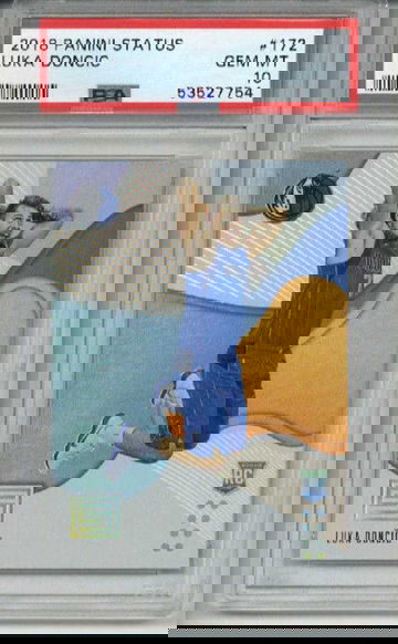 2018 PANINI STATUS #172 LUKA DONCIC CARD ROOKIE RC CARD MAVERICKS PSA 10 LOW POP